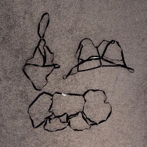 Elegant Black Lace Women's Accessory Set